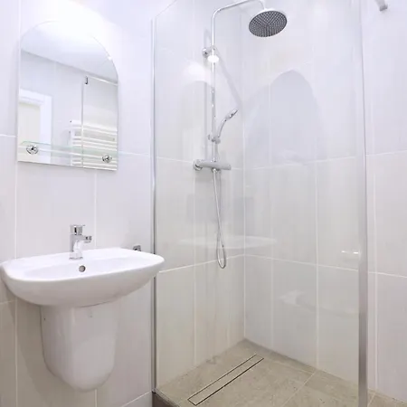 Bright Victus With Parking In The Heart Of By Renters Appartement Sopot